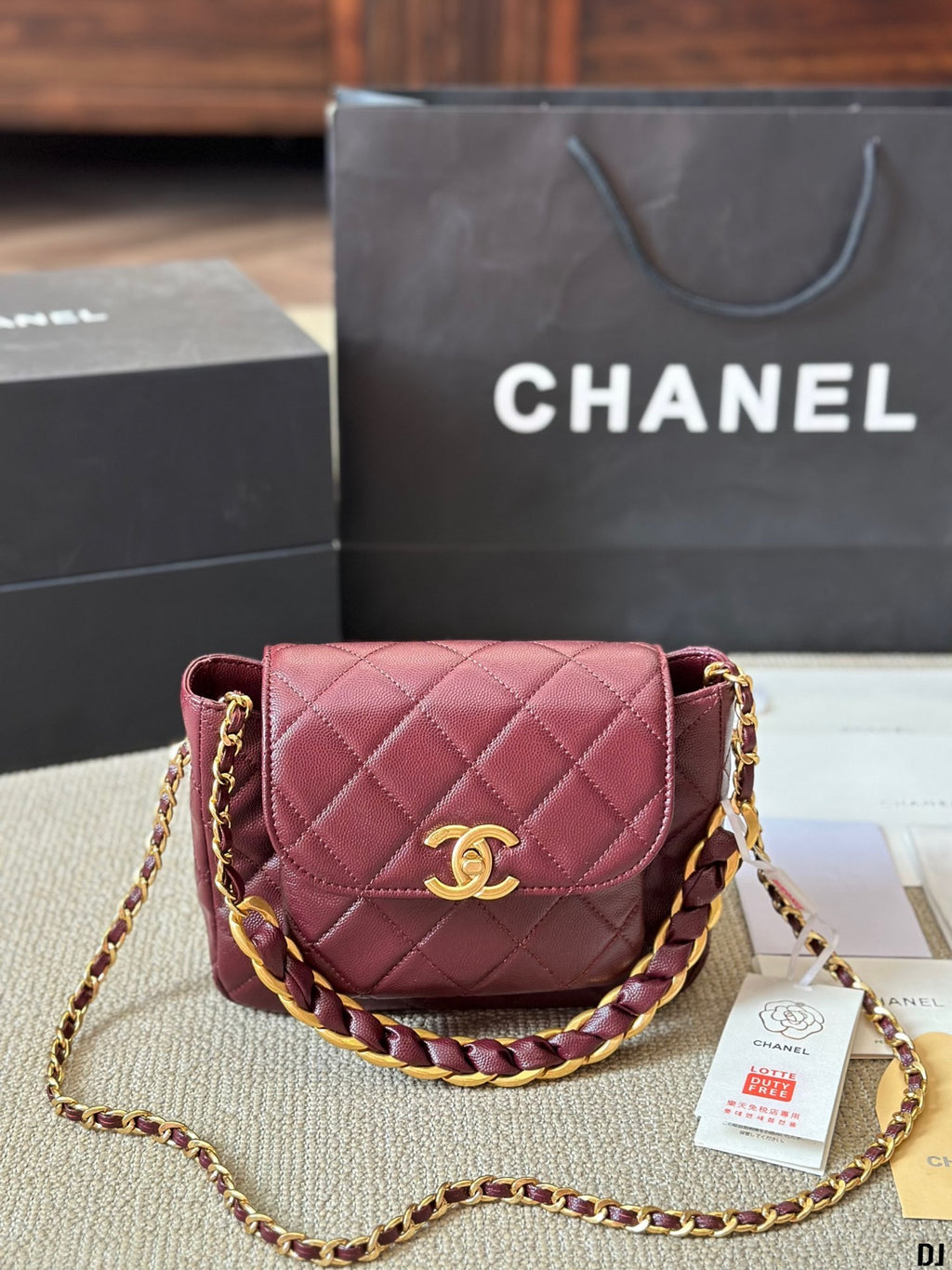 007 €110 CHANEL miniflag bag black gold bull 20*15 | album | Whatsapp：+852 6900 8591 | Supplier Product Catalog
