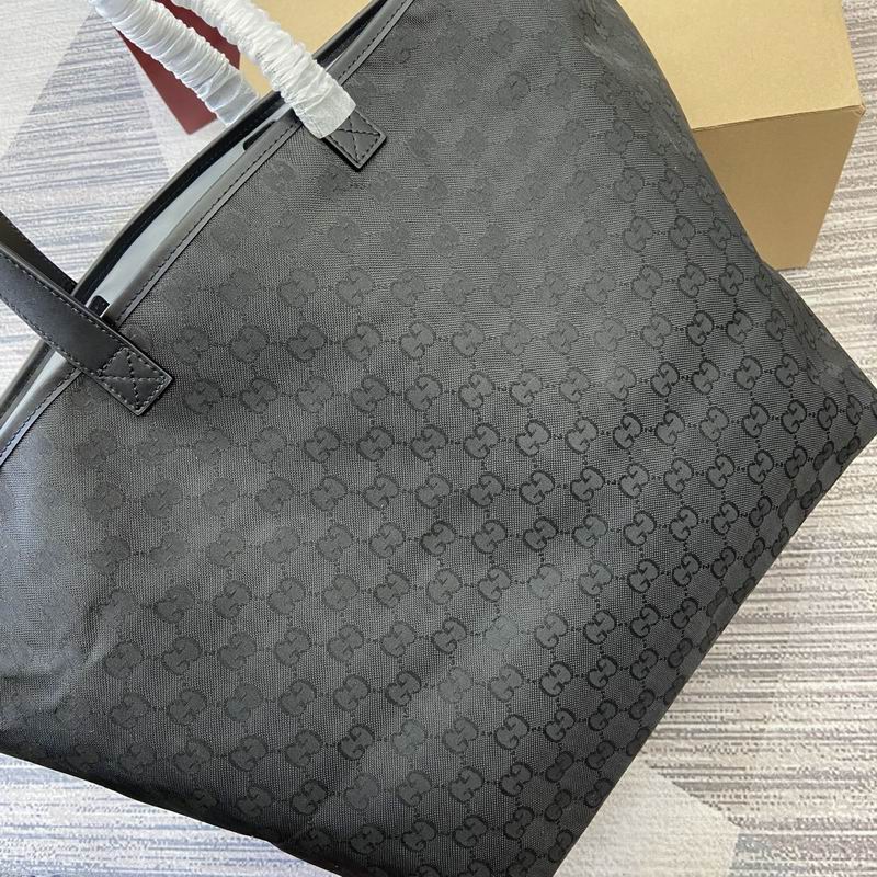 835567 35.5x34x24cm MP (1)