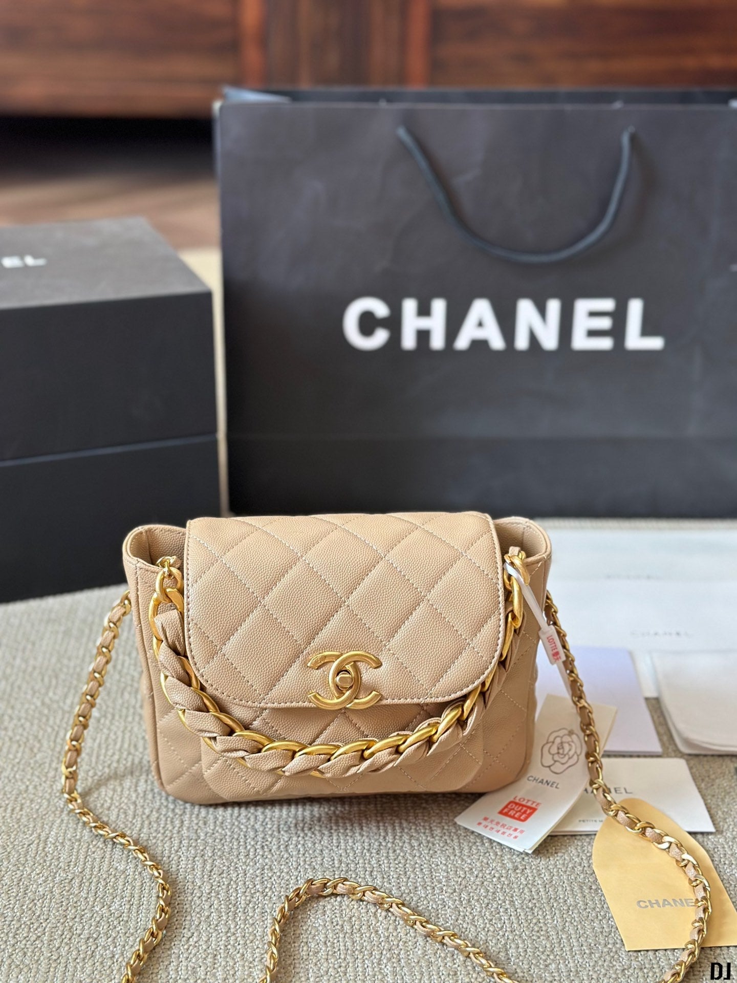 007 €110 CHANEL miniflag bag black gold bull 20*15 | album | Whatsapp：+852 6900 8591 | Supplier Product Catalog