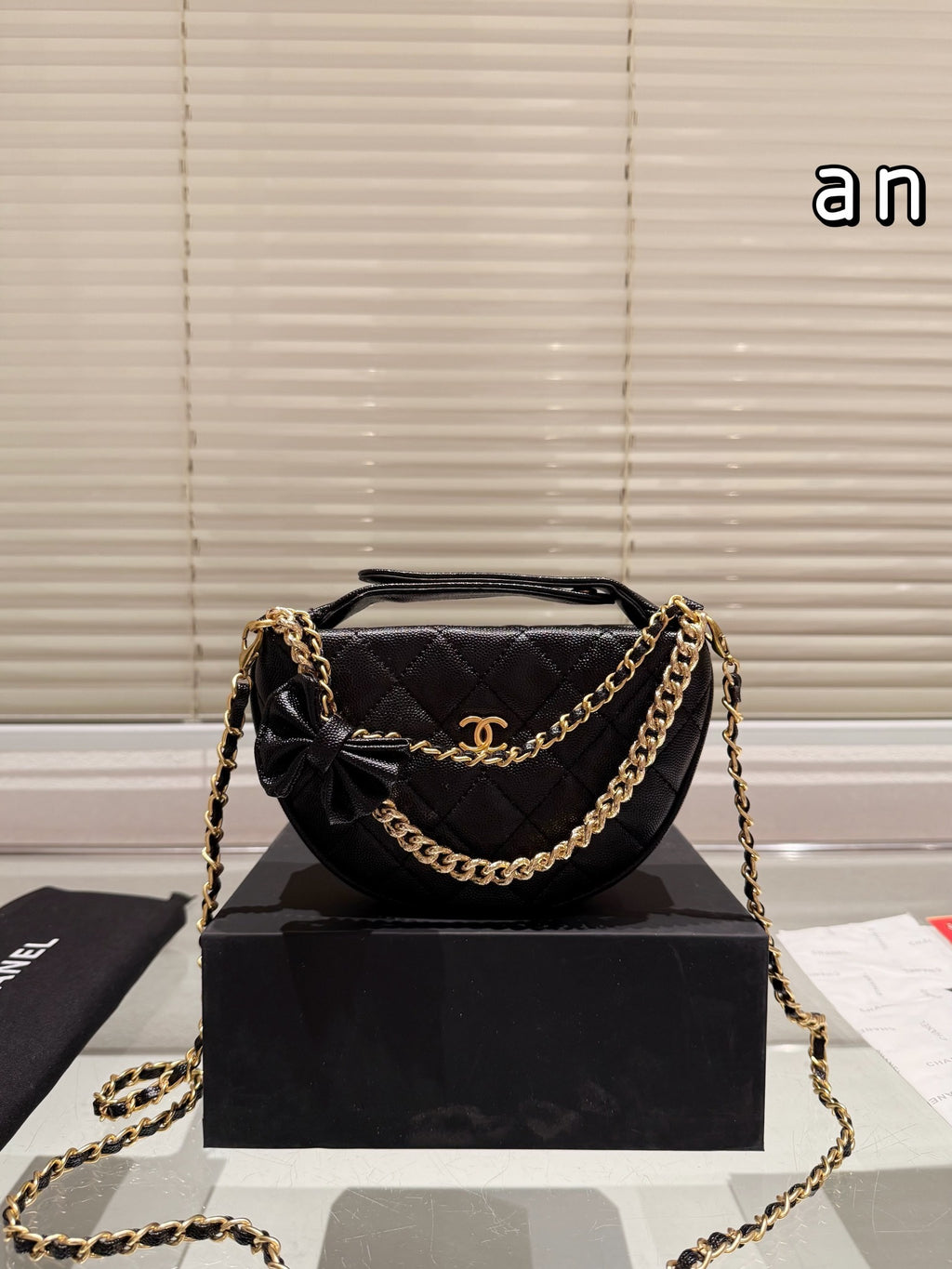 020 €75 Chanel Bow Bag 20*12 | album | Whatsapp：+852 6900 8591 | Supplier Product Catalog