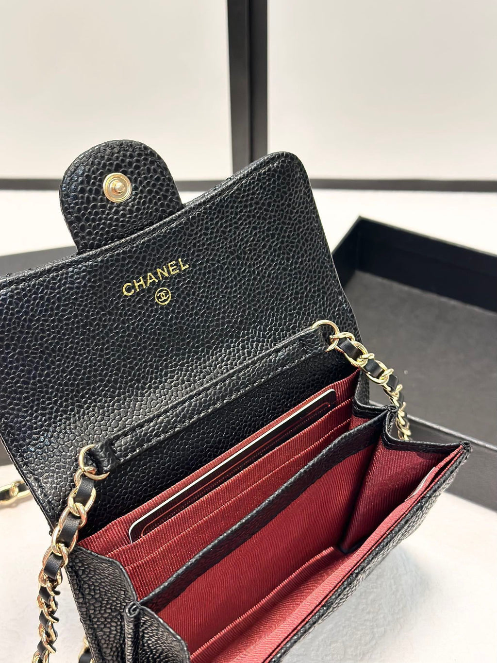 CHANEL Chain Bag