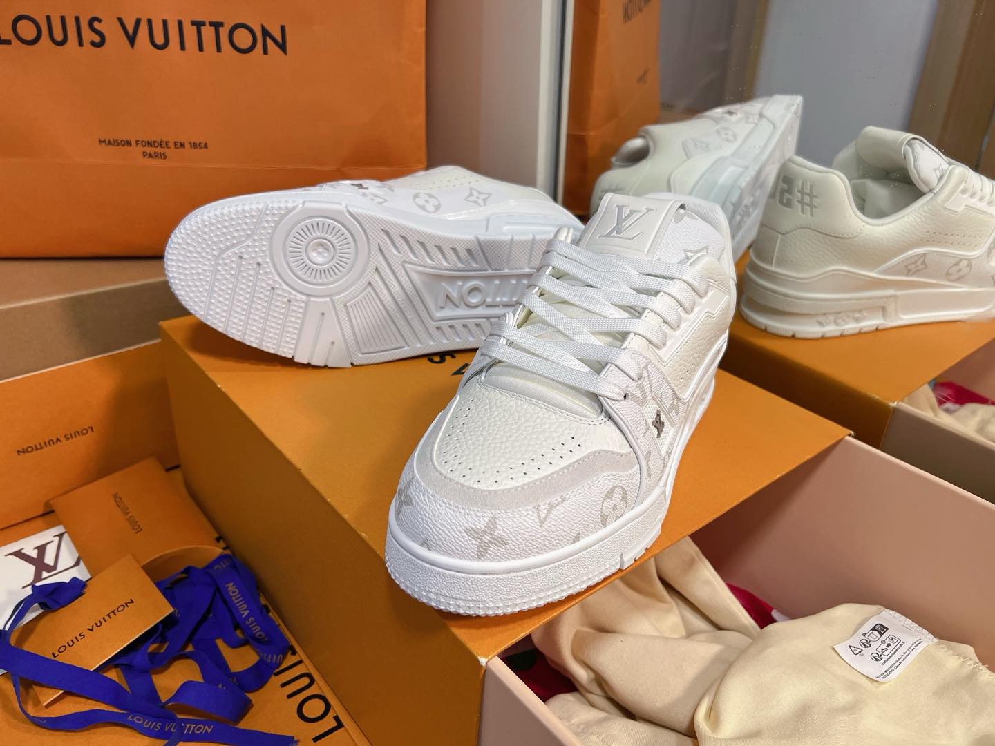 LV Trainer Sneaker – White Monogram