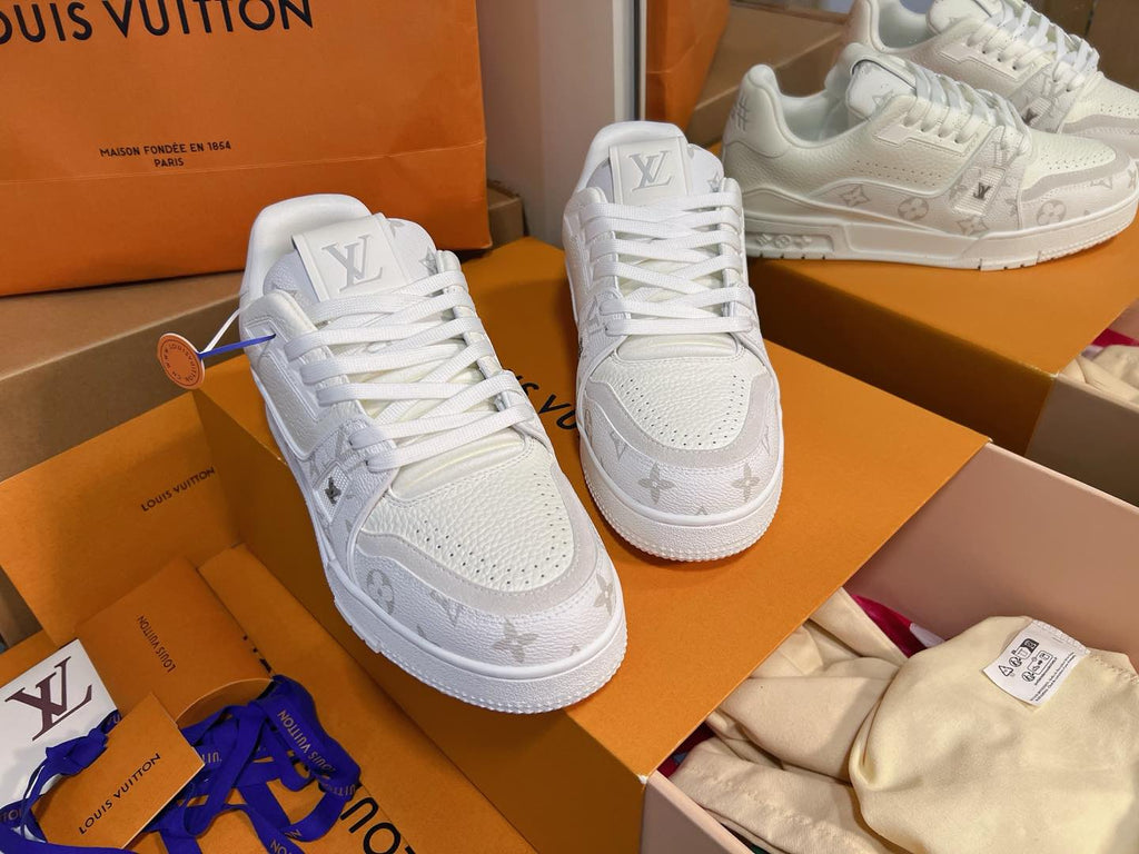 LV Trainer Sneaker – White Monogram