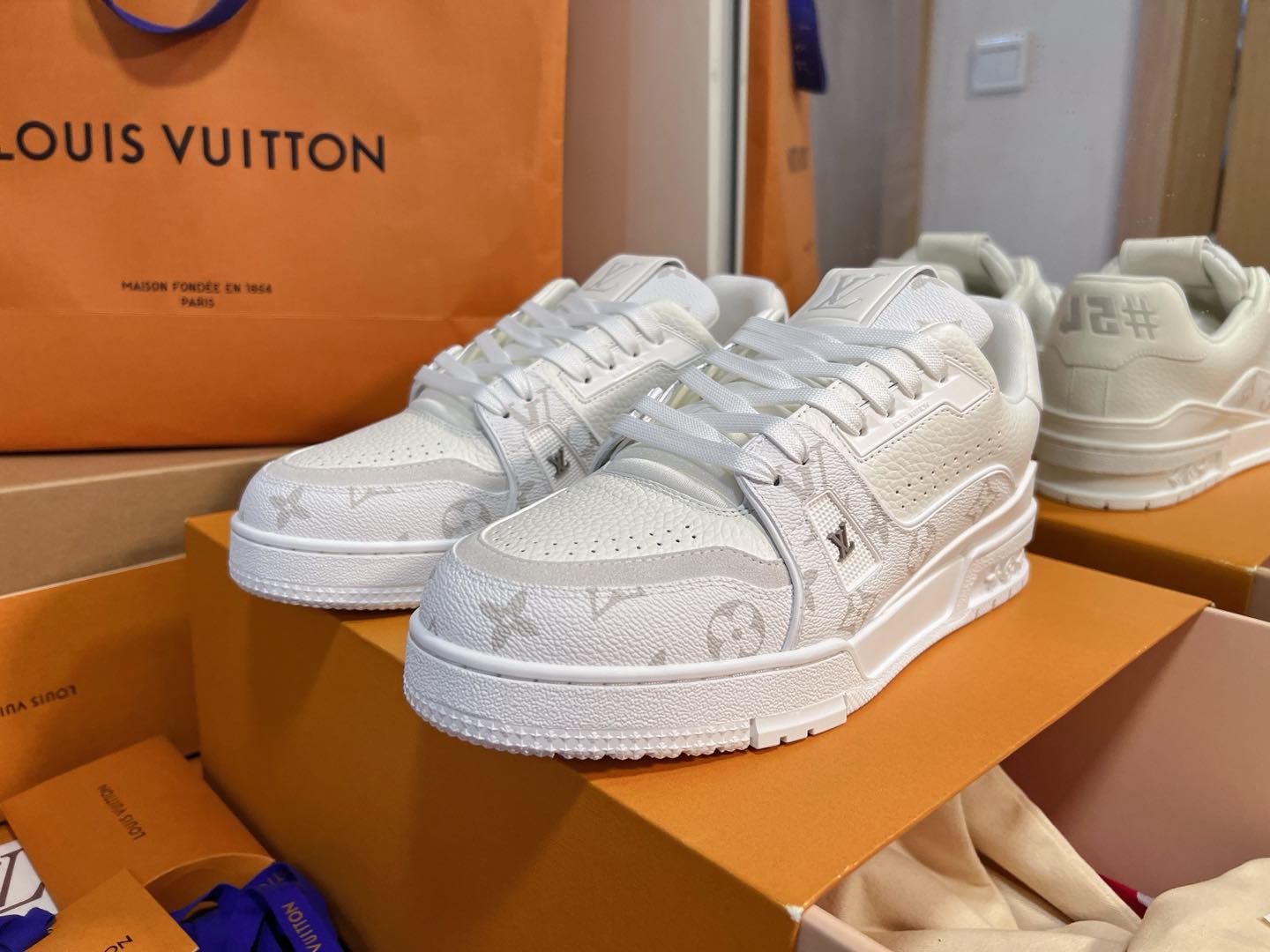 LV Trainer Sneaker – White Monogram
