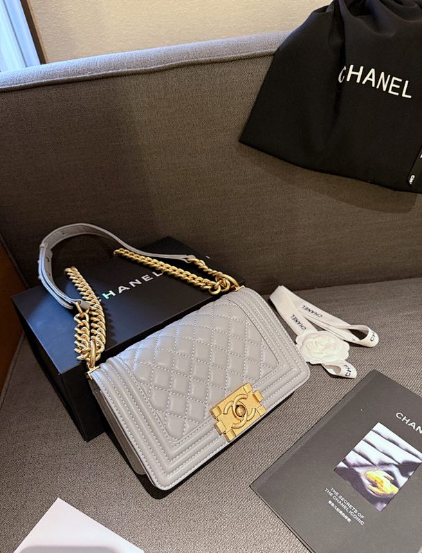 Chanel leboy24ss chain bag