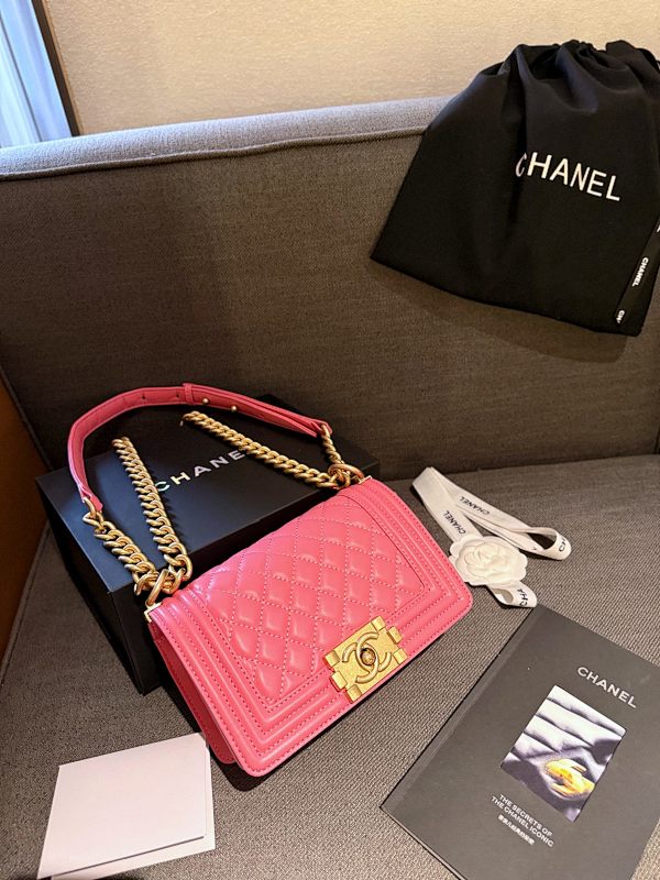 Chanel leboy24ss chain bag