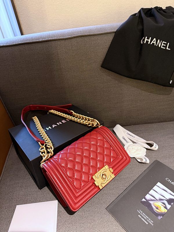 Chanel leboy24ss chain bag